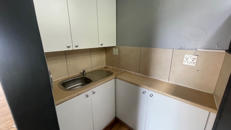 To Let commercial Property for Rent in Claremont Western Cape